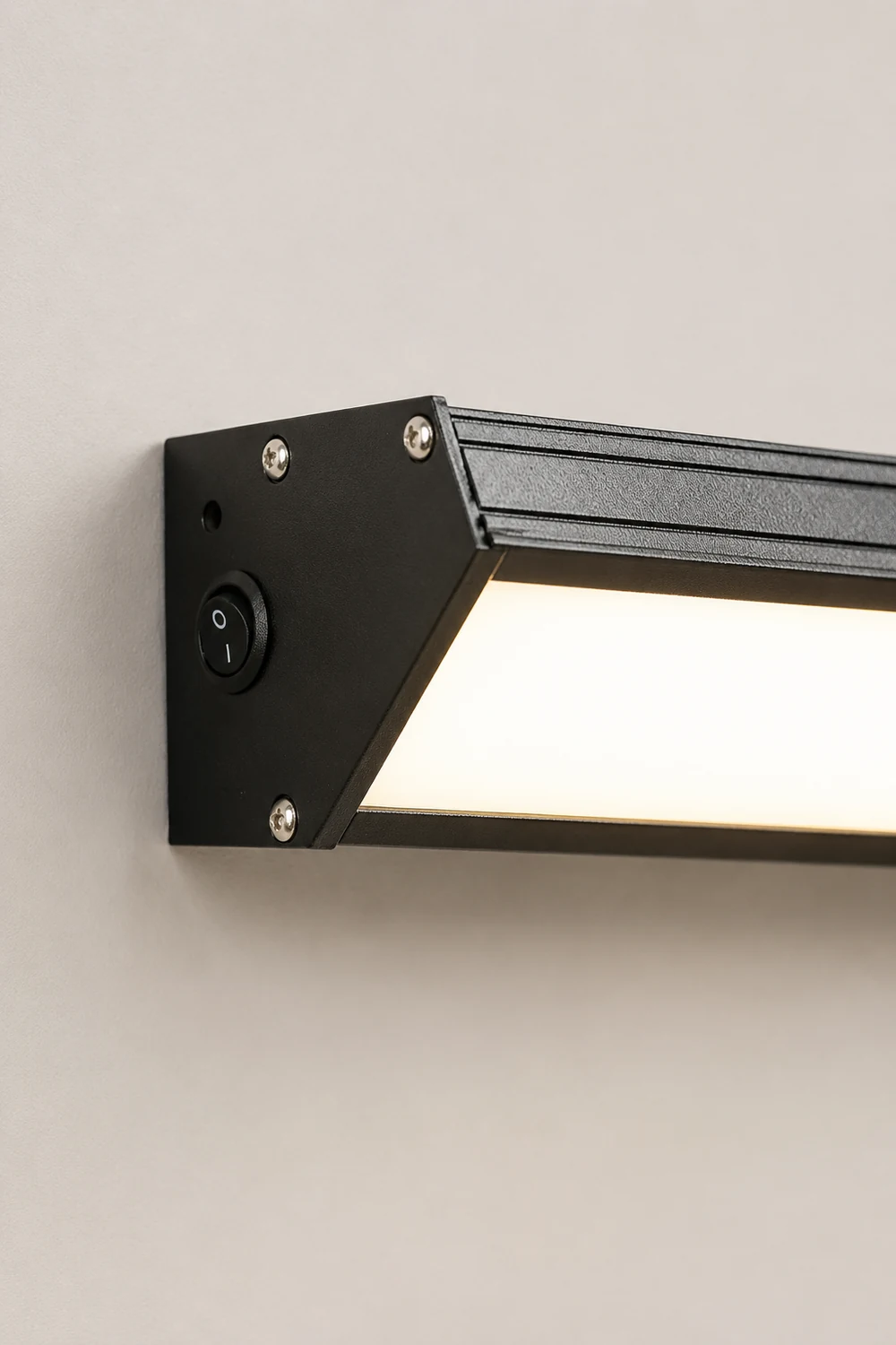 Orr Rechteck Spiegelfront Waschtisch-Wandleuchte, L40/50/80CM - Lumpaz