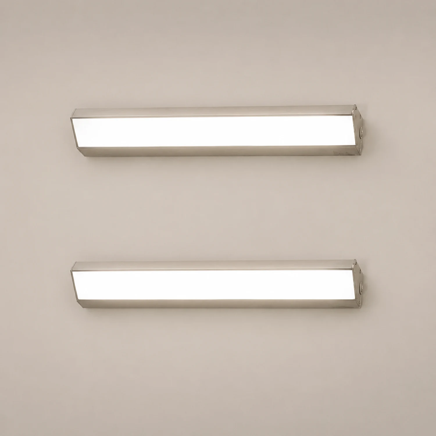 Orr Rechteck Spiegelfront Waschtisch-Wandleuchte, L40/50/80CM - Lumpaz