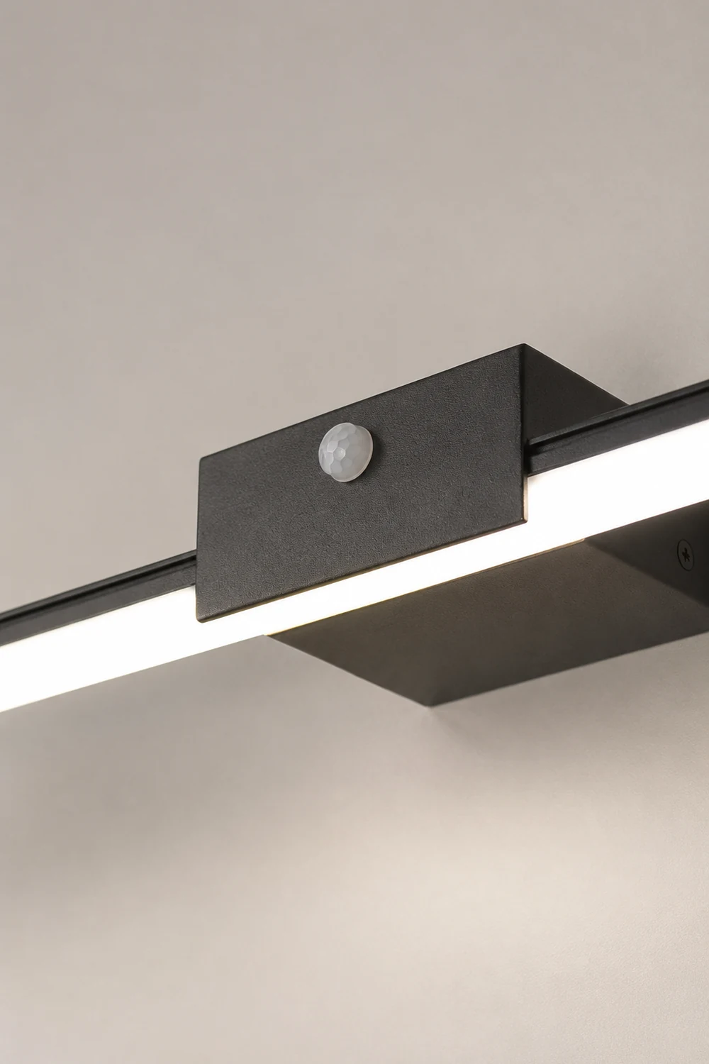 Edge Minimalistische Lineare Spiegelfront Waschtisch-Wandleuchte, L 40/60/80/100CM - Lumpaz