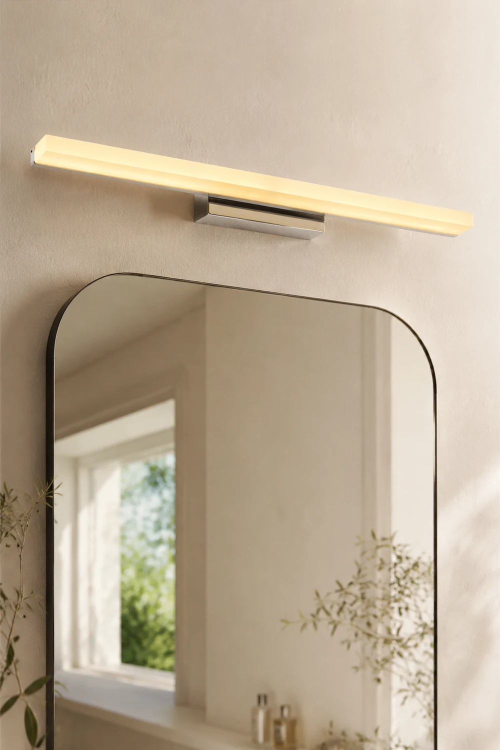Leigh Grundlegende Rechteckige Spiegelfront Waschtisch-Wandleuchte, Metall & Acryl, L40/60/80/100CM - Lumpaz