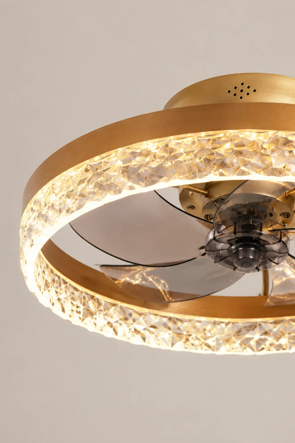 Kirsten Deckenventilator mit Beleuchtung, 4 Farben, ∅50CM - Lumpaz