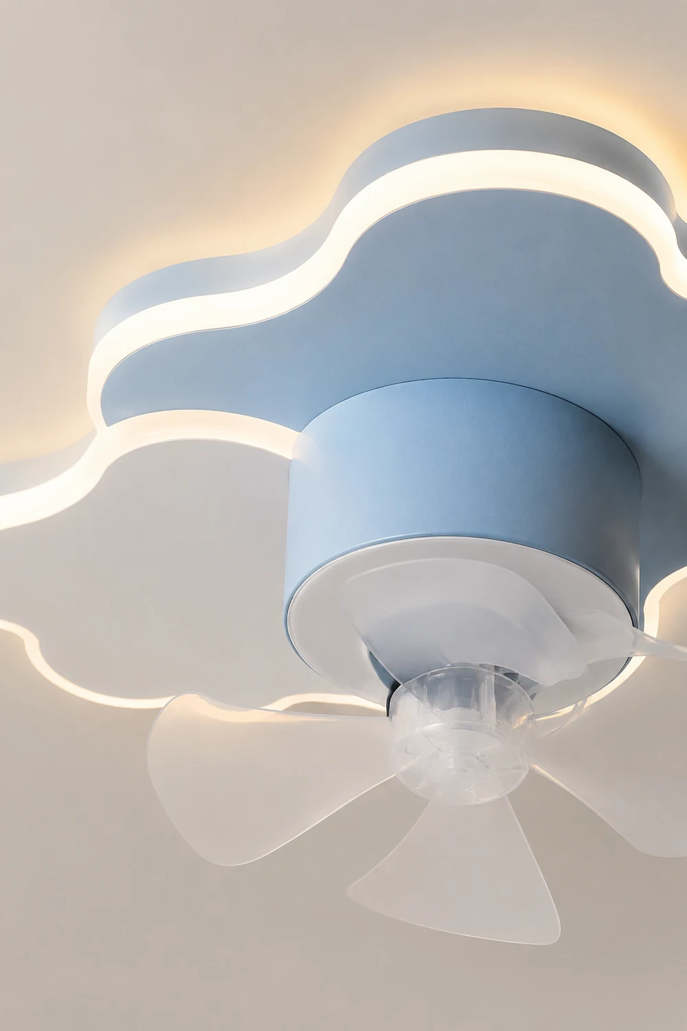 Minori Deckenventilator mit Beleuchtung Wolke, 3 Farben, 55CM/58CM Lang - Lumpaz