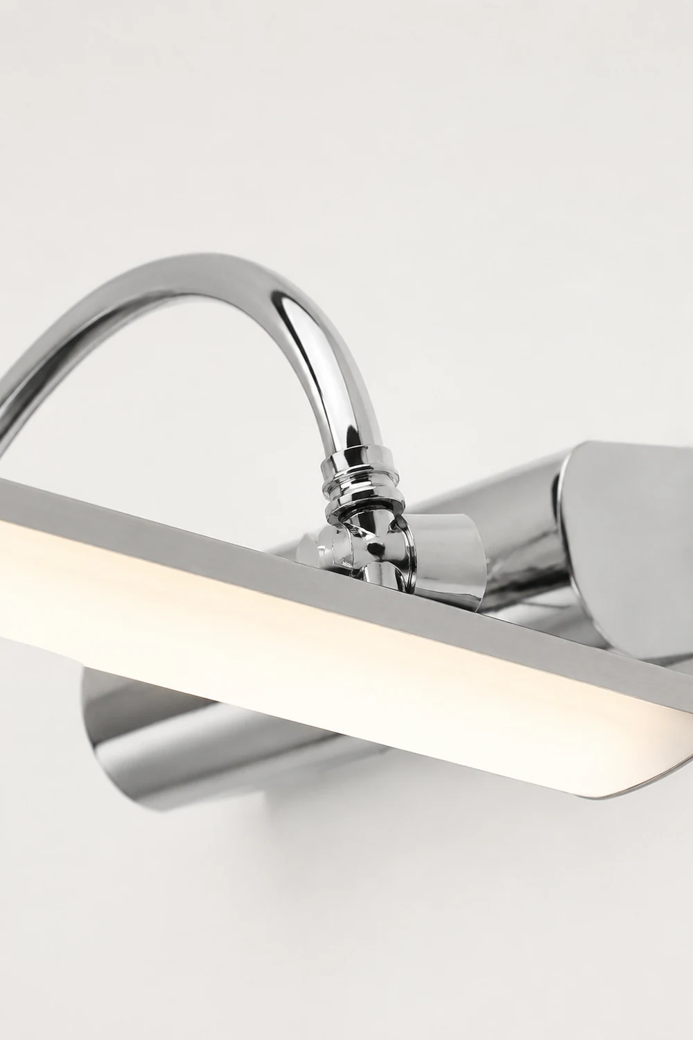 Leigh Spiegelfront Waschtisch-Wandleuchte, L 43/53/63/73CM - Lumpaz