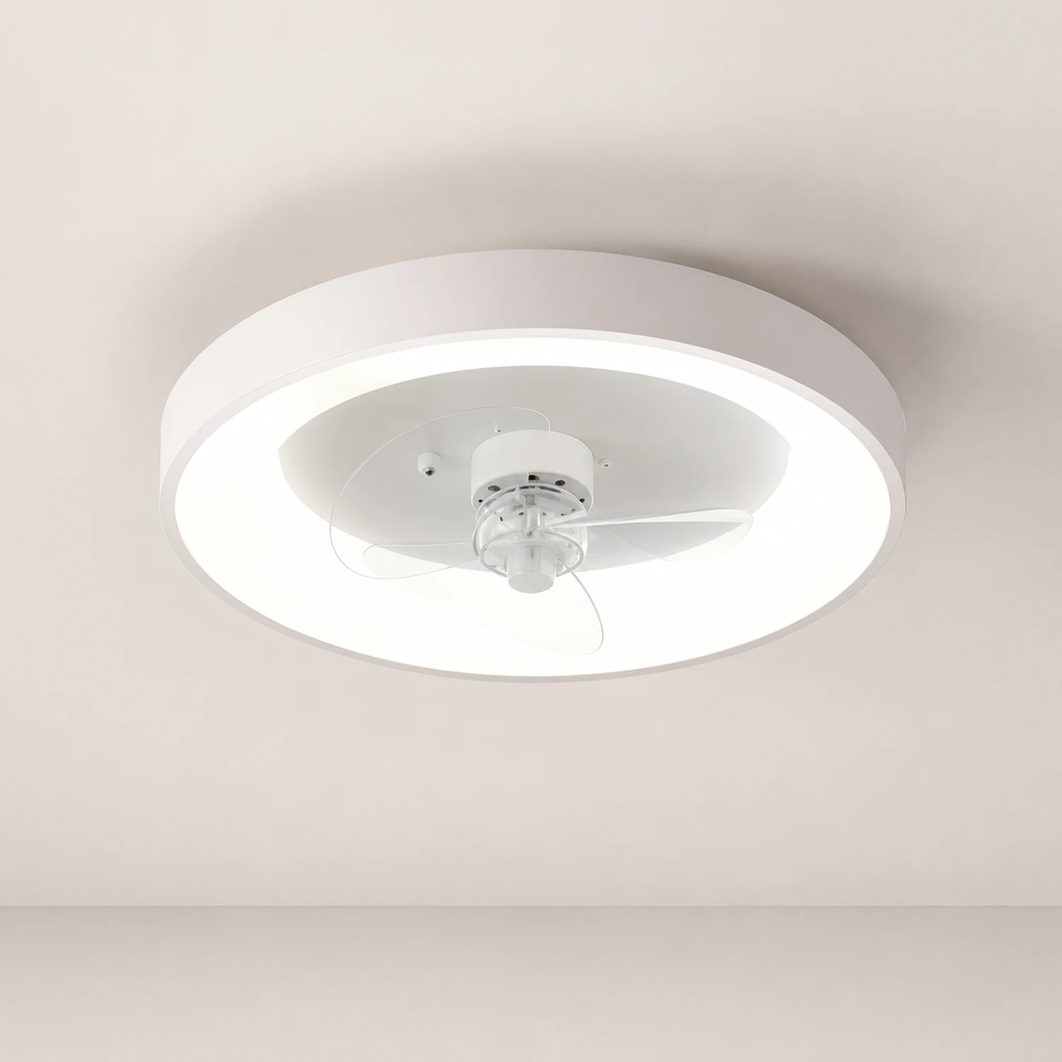 Quinn Deckenventilator mit Beleuchtung Weiß, ∅50CM - Lumpaz
