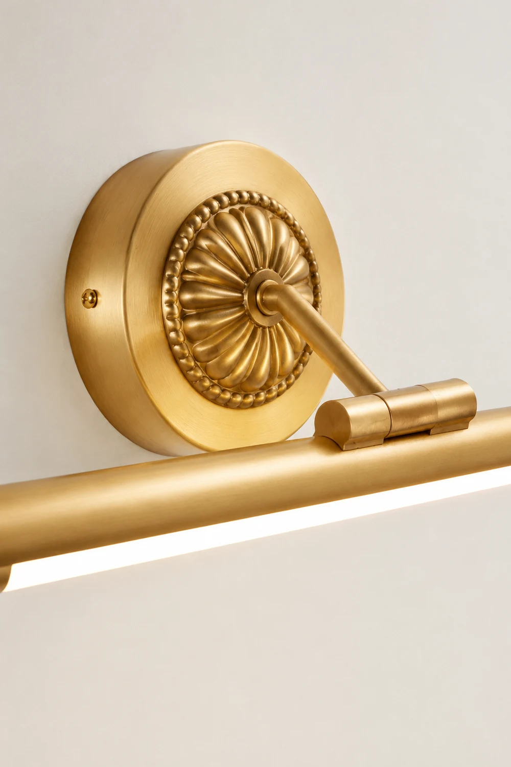 Eryn Gold Spiegelfront Waschtisch-Wandleuchte - Lumpaz