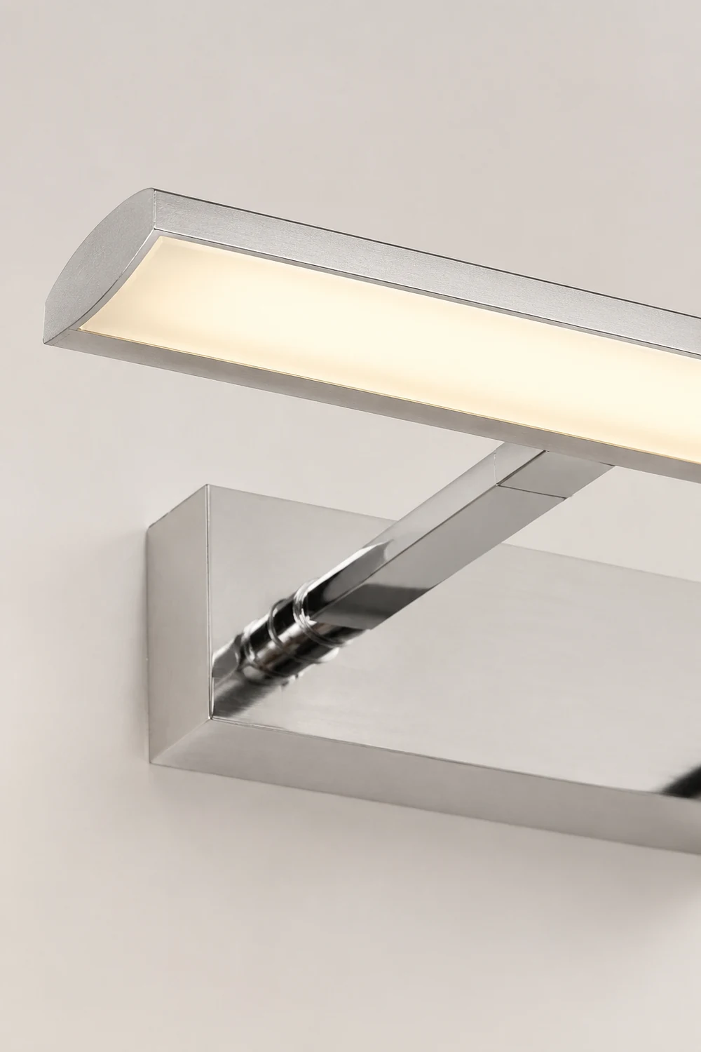 Leigh Spiegelfront Waschtisch-Wandleuchte, L 39/49/59/69CM - Lumpaz