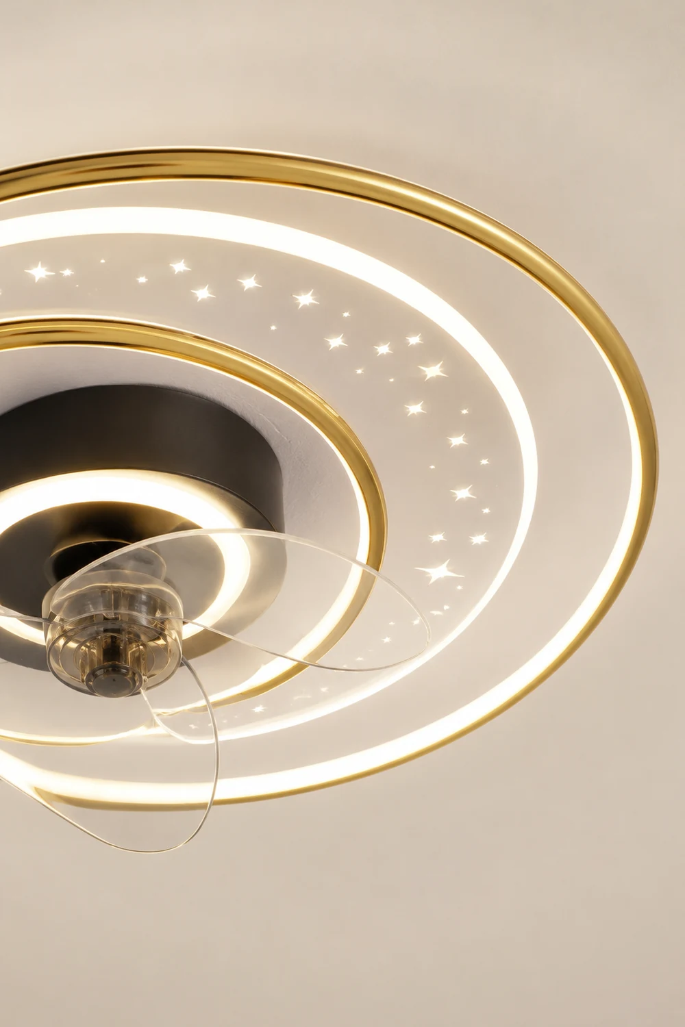 Quinn Deckenventilator mit Beleuchtung 3-Ring, 3 Stile, ∅50/52/53CM - Lumpaz