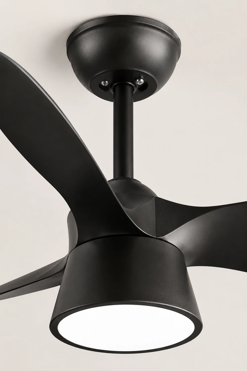 Walters Deckenventilator mit Beleuchtung, 3 Farben, 80CM Lang - Lumpaz