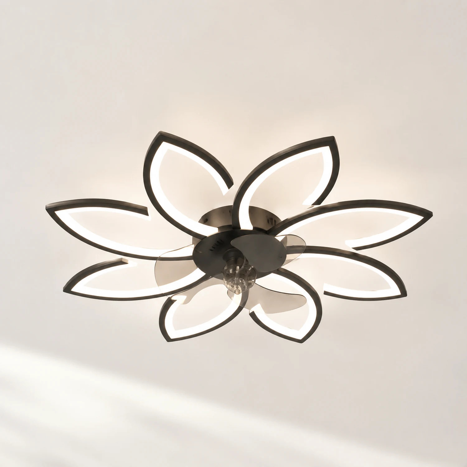 Hana Deckenventilator mit Beleuchtung Blume, 3 Farben, ∅65/68/79/90CM - Lumpaz