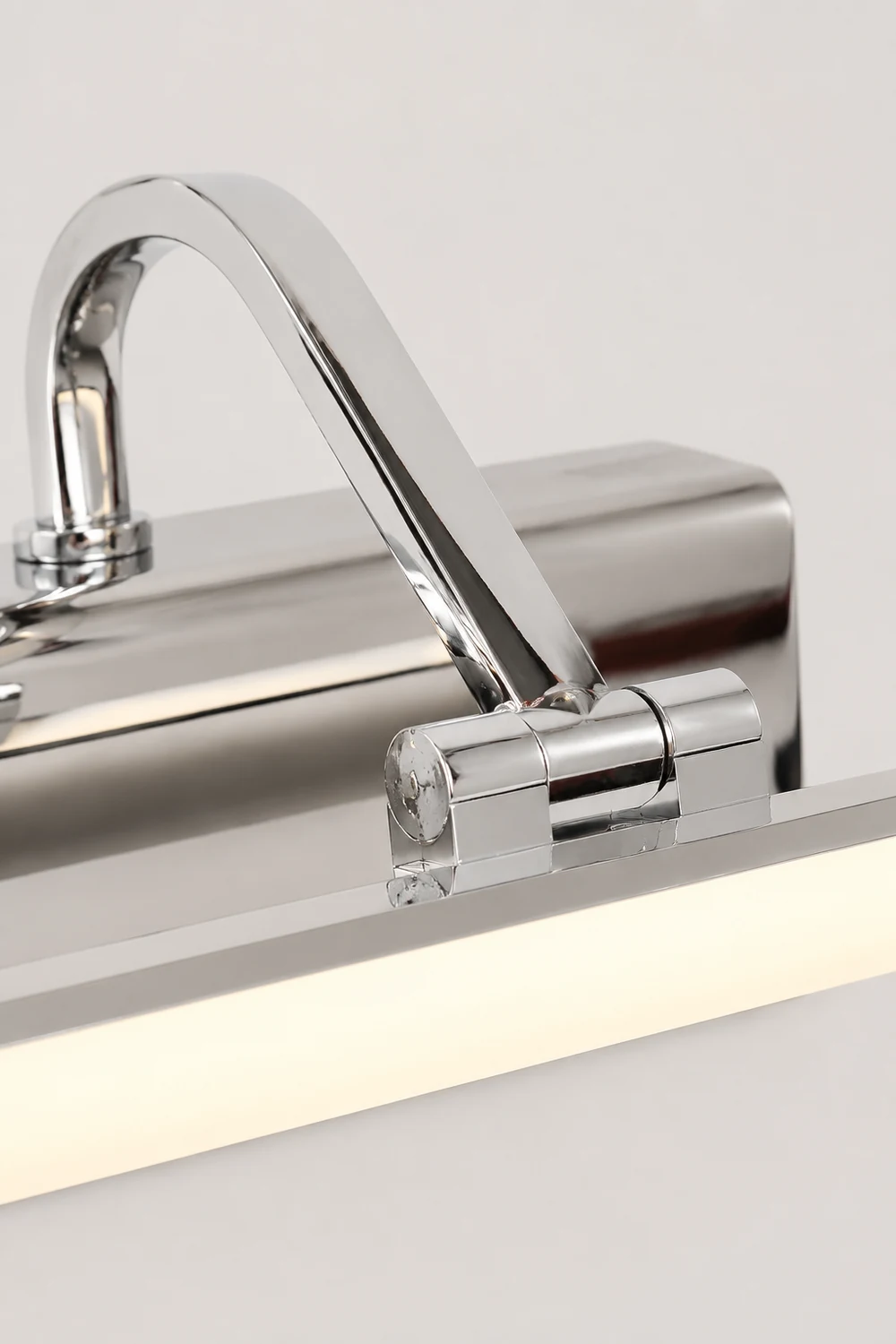 Leigh Spiegelfront Waschtisch-Wandleuchte, L 43/53/63/73CM - Lumpaz