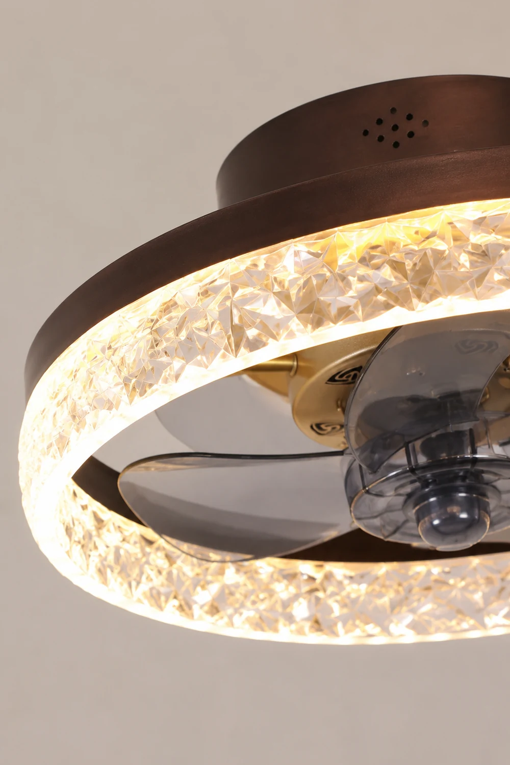 Kirsten Deckenventilator mit Beleuchtung, 4 Farben, 1-flammig, ∅50CM - Lumpaz