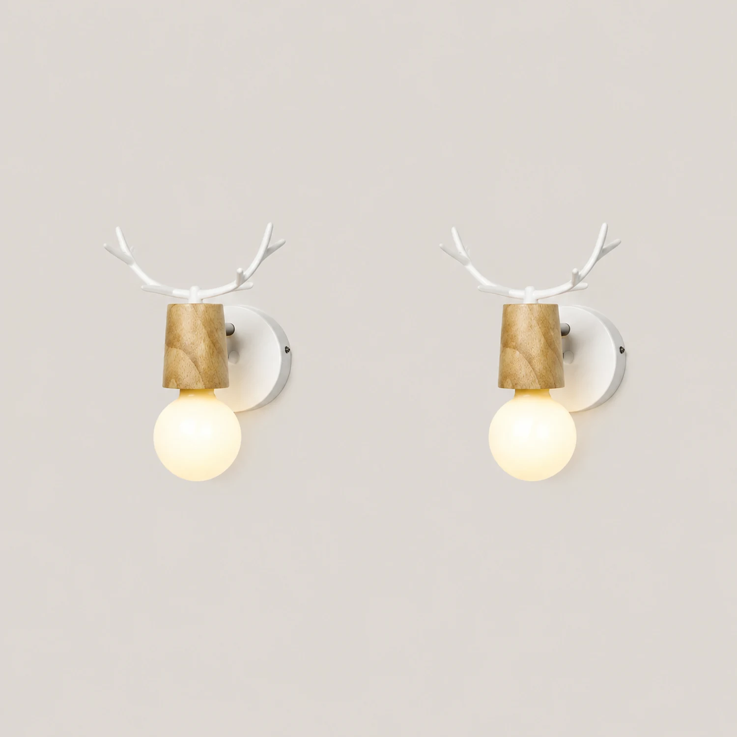 Ozawa Hirsche Spiegelfront Waschtisch-Wandleuchte, Metall & Holz, 2 Farben - Lumpaz
