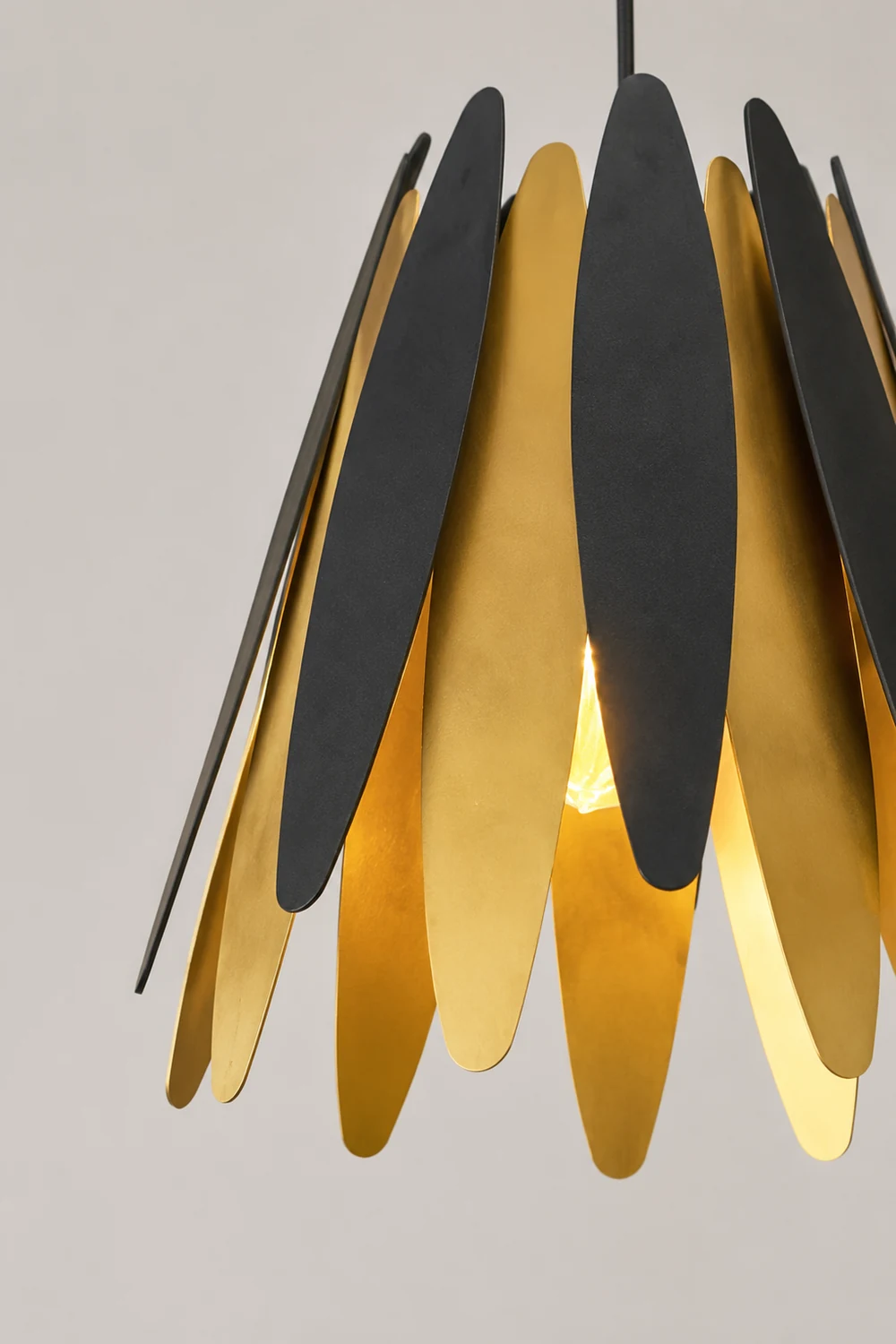 Nazifa Schwarz & Gold Cluster Pendelleuchte, 1/4-flammig - Lumpaz