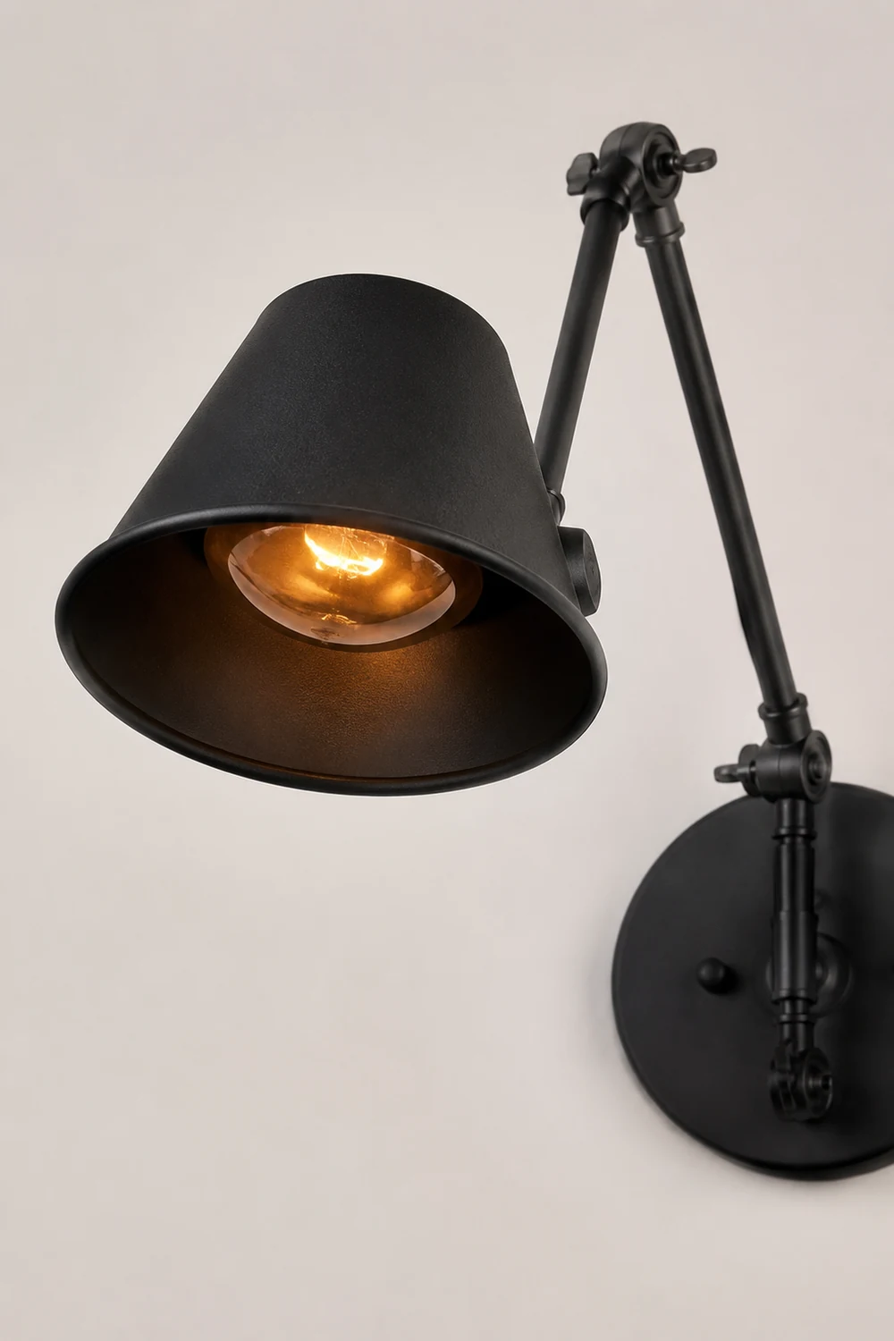 Brady Verstellbare schwarze Wandleuchte, 2/3 flammig, 10CM Lang - Lumpaz