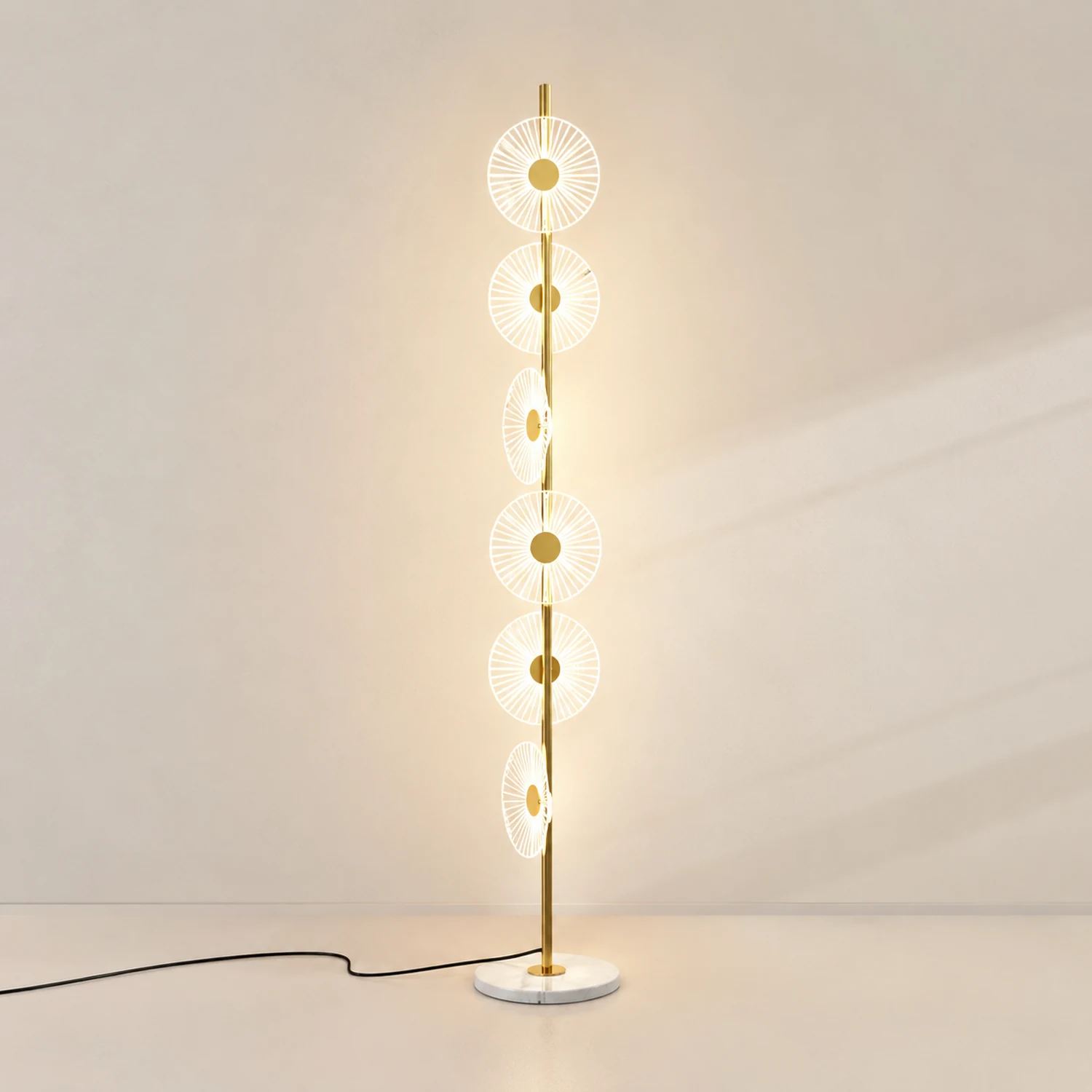 Carins Stehlampe, 6-flammig, Marmor & Acryl, 150CM Lang - Lumpaz