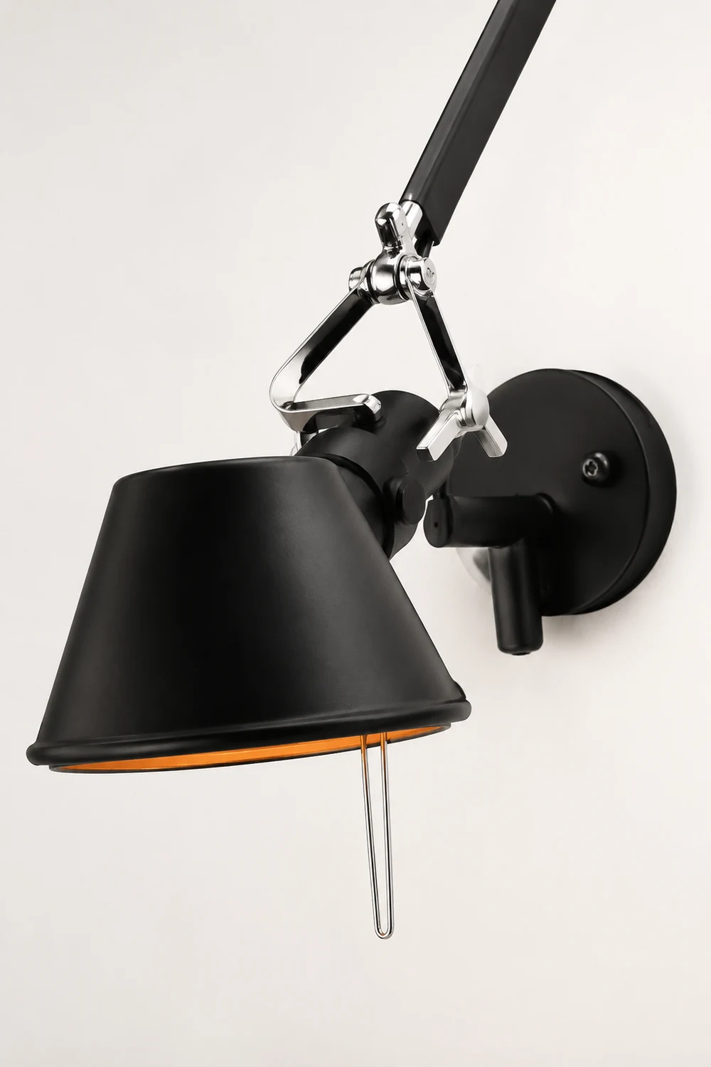 Brady Retro Verstellbare Retro-Wandleuchte, 2 Farben - Lumpaz