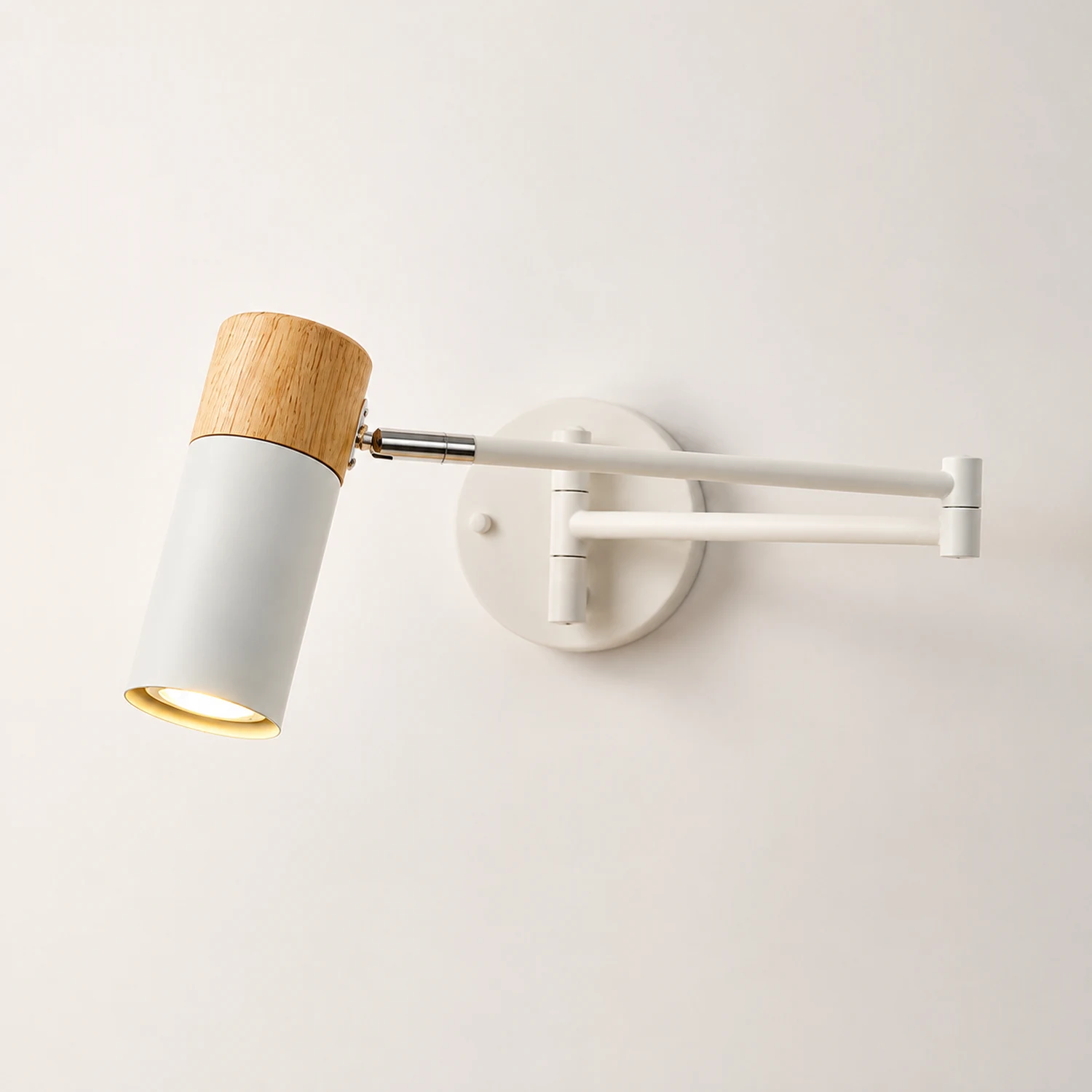 Ozawa Verstellbare Wandleuchte in Dosenform, Metall & Holz - Lumpaz