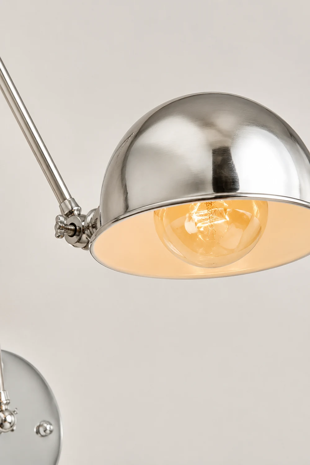 Brady Verstellbare Wandleuchte mit Kuppel, Metall, 20/30CM Lang - Lumpaz