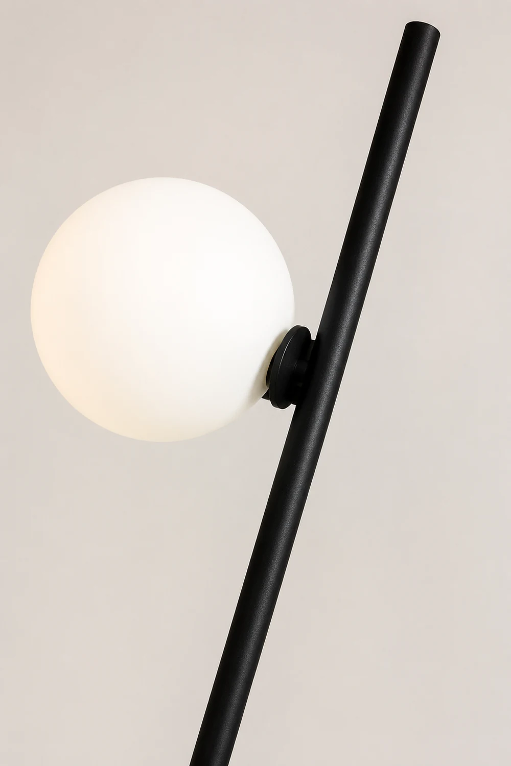 Valentina Kugel Lineare Stehlampe, 160CM Lang - Lumpaz