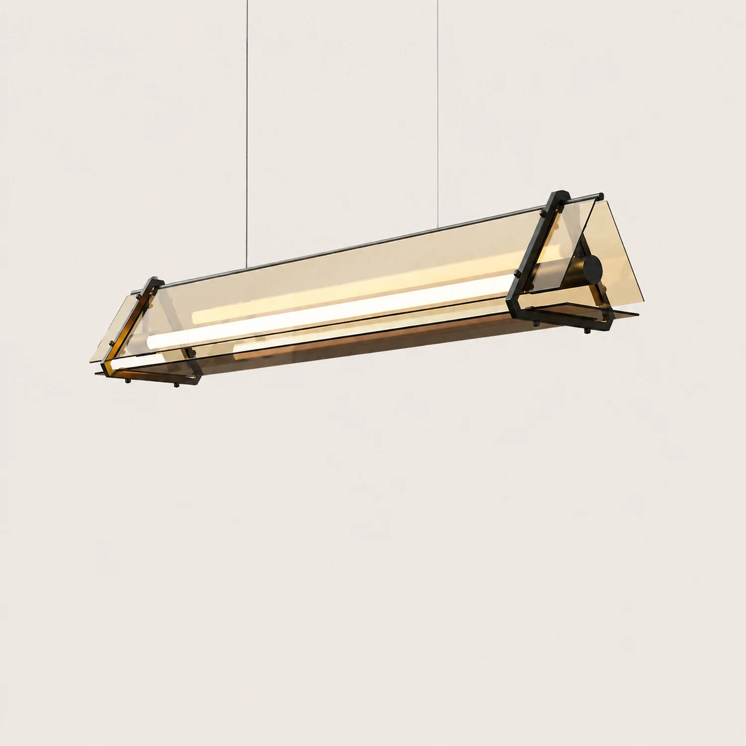 Edge Industrielle Dreieckige Pendelleuchte, Metall & Glas - Lumpaz