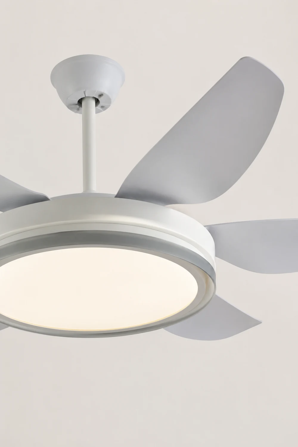 Haydn 6-Blatt-Deckenventilator mit Beleuchtung Grundlegend, 2 Farben, ∅130CM - Lumpaz