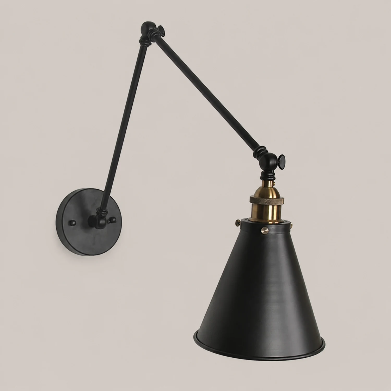Brady Konische, verstellbare Wandleuchte, Metall - Lumpaz