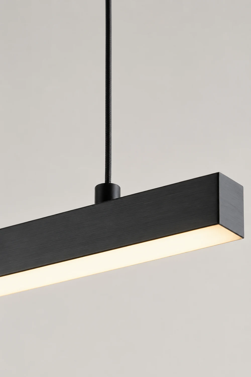 Edge Pendelleuchte Minimalistisch Linear, 2 Farben, 90CM/120CM Lang - Lumpaz