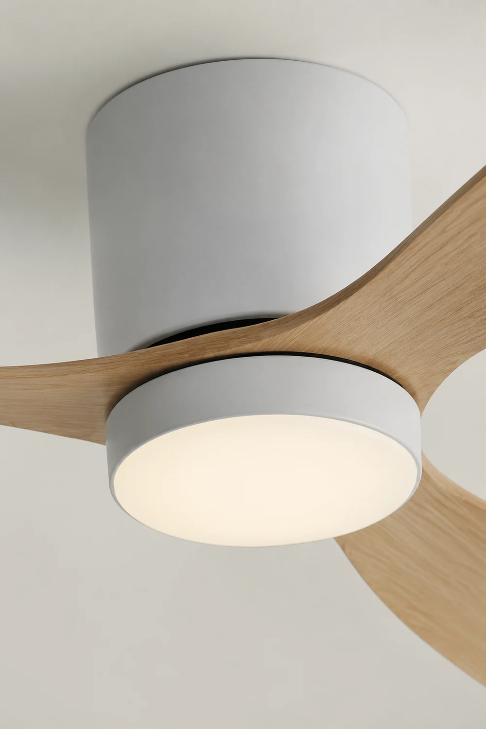 Walters 3-Blatt Deckenventilator mit Beleuchtung, 2 Farbe, ∅115CM - Lumpaz