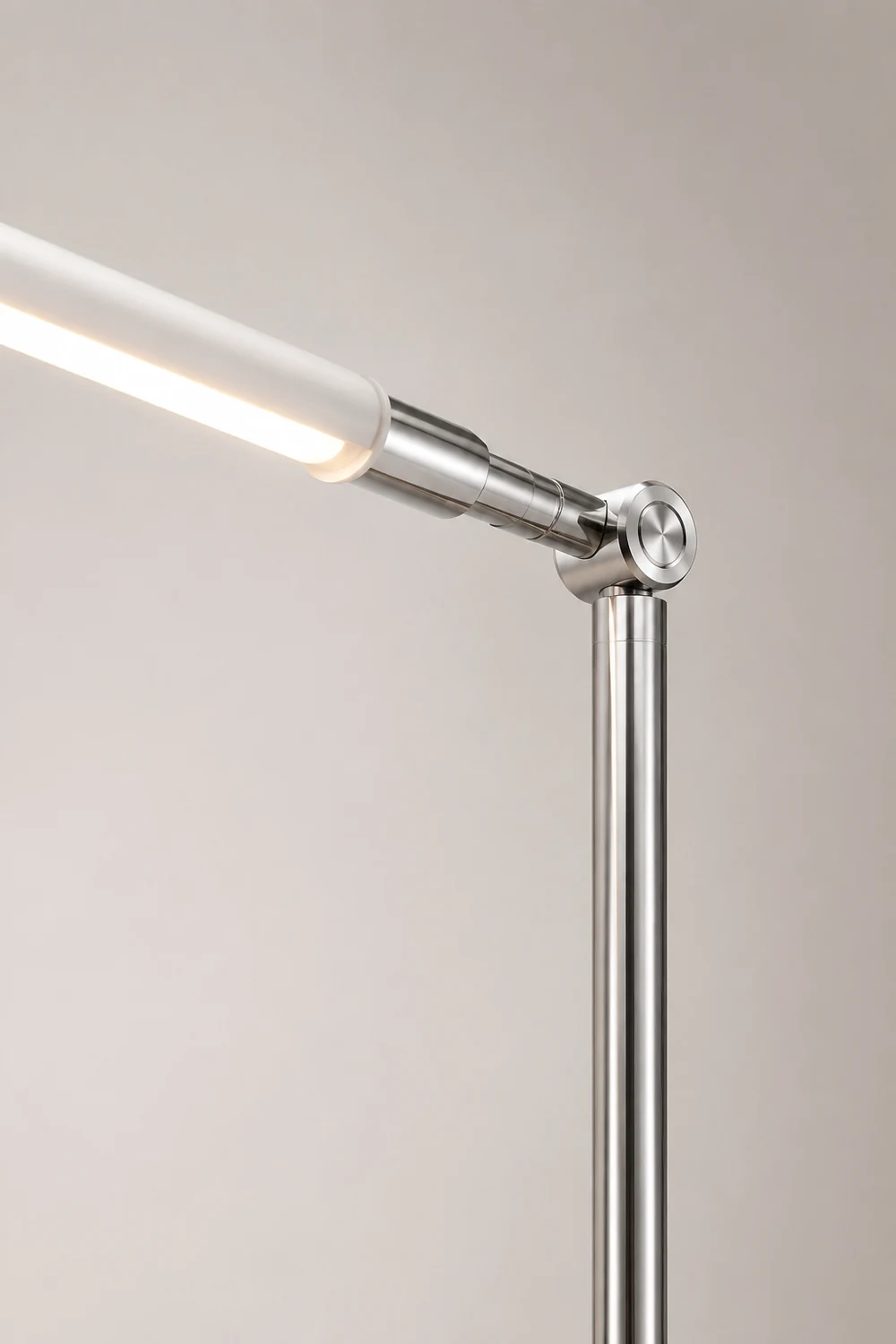 Edge Minimalistische Stehleuchte in Bogenform, 150CM Lang - Lumpaz