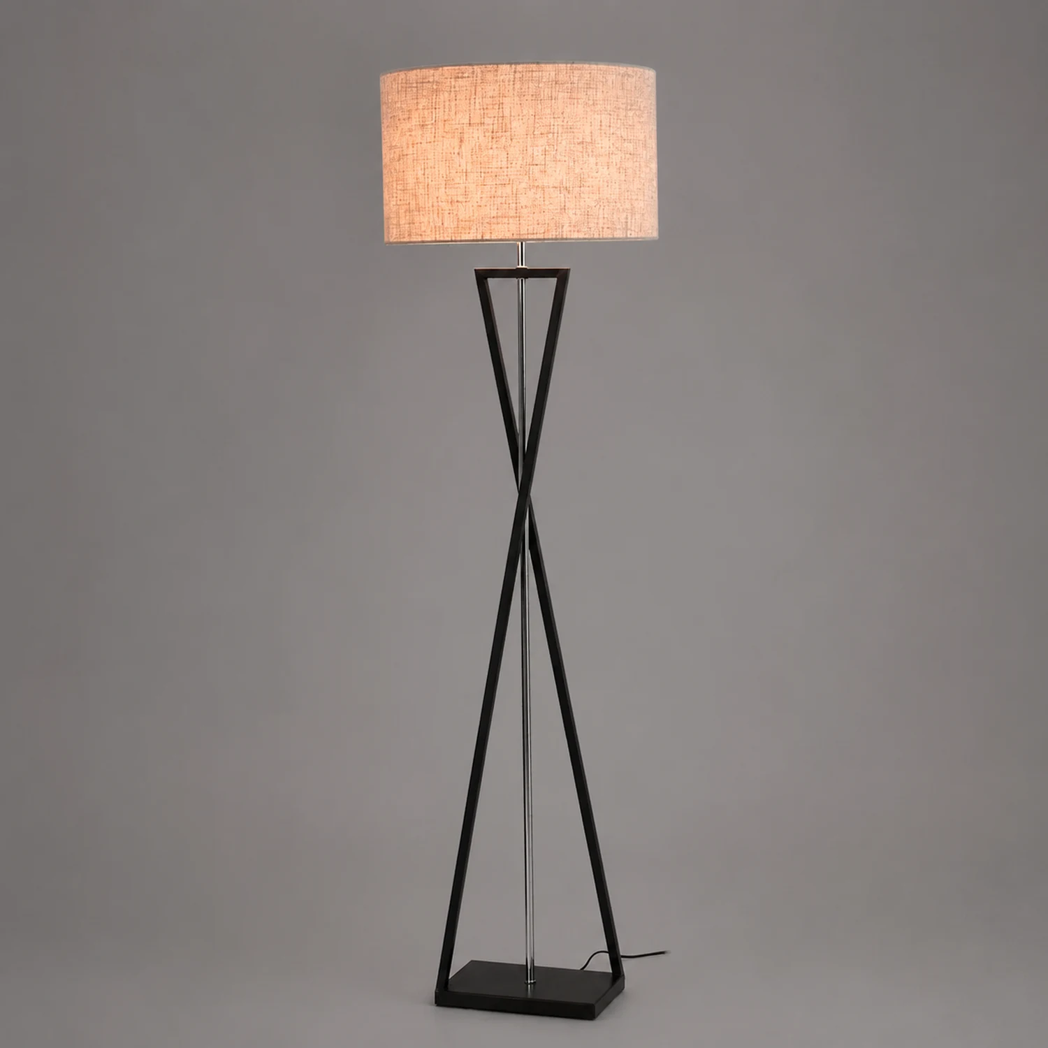 Eryn Stativ-Stehleuchte mit 8 Farben, Metall & Stoff, 157CM Lang - Lumpaz