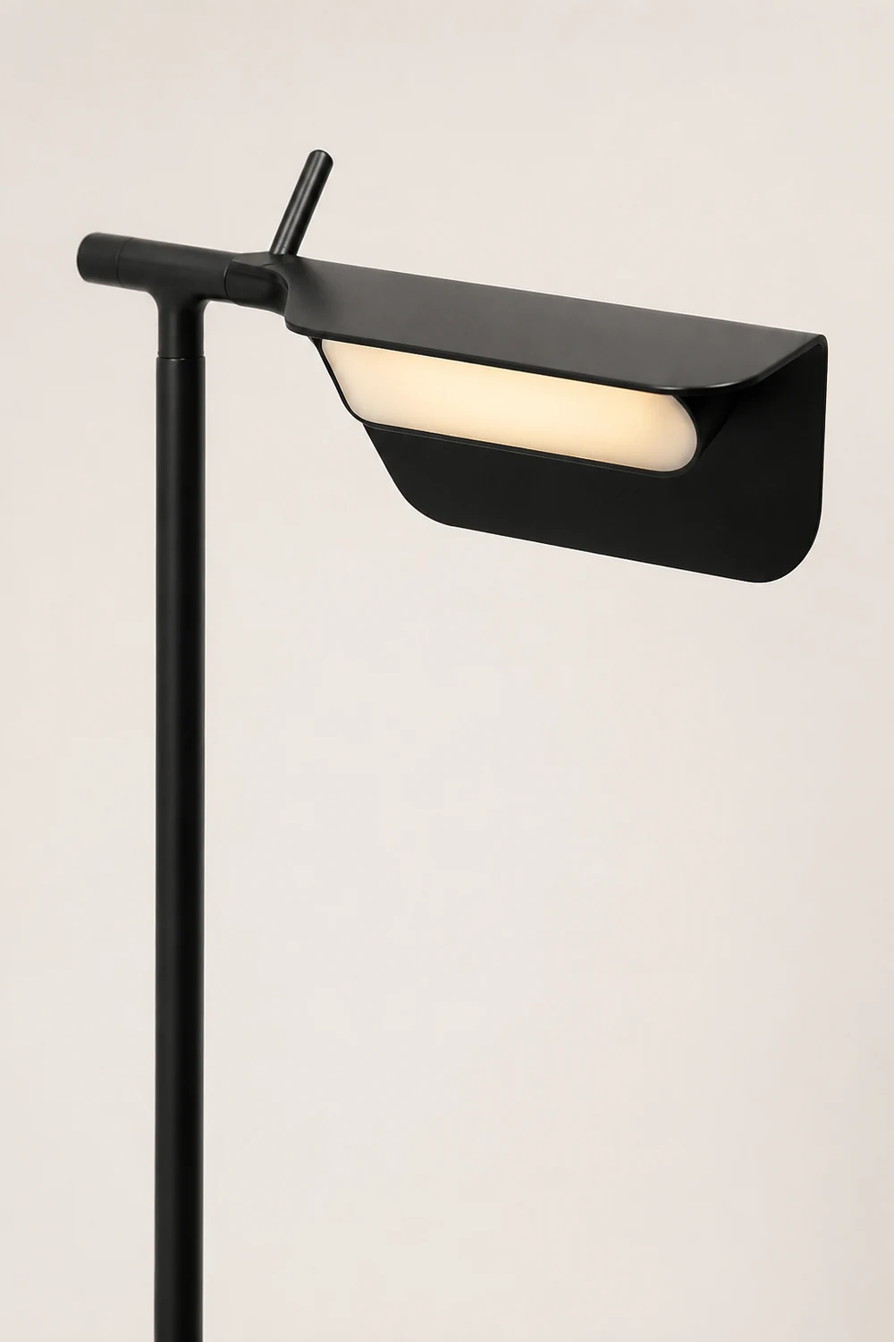 Edge Minimalistische Rechtwinklige Stehlampe, 150CM Lang - Lumpaz