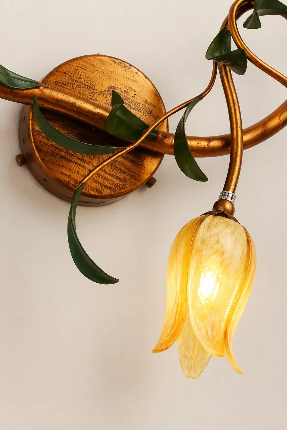 Félicie Gelbe Blume Spiegel Front Bell Shade Vanity Wandleuchte, 3/5-flammig - Lumpaz