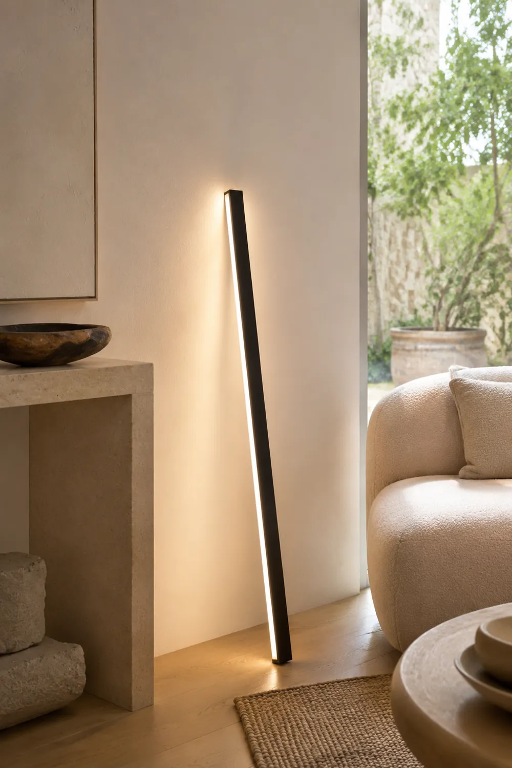 Edge Lineare Stehlampe, Aluminium, 2 Farben, 100/120CM Lang - Lumpaz