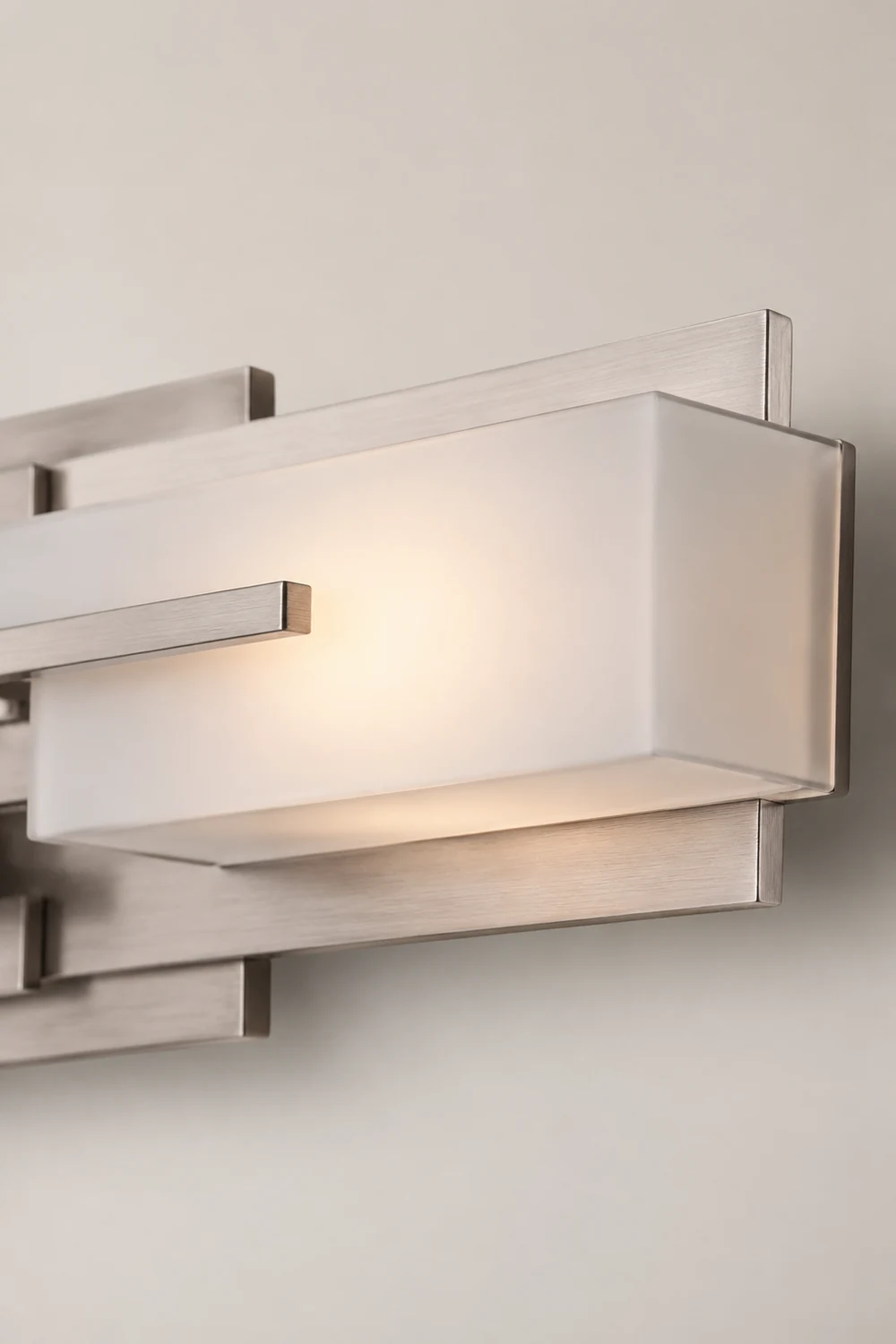 Leigh Spiegelfront Waschtisch-Wandleuchte, Nickel/Messing, 60CM Lang - Lumpaz