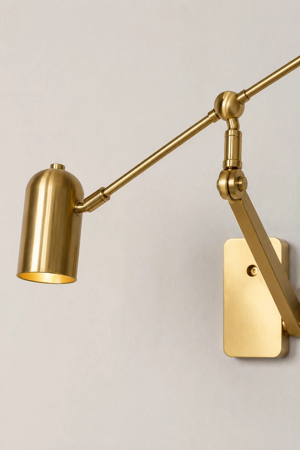 Freja Verstellbare goldene Wandleuchte - Lumpaz