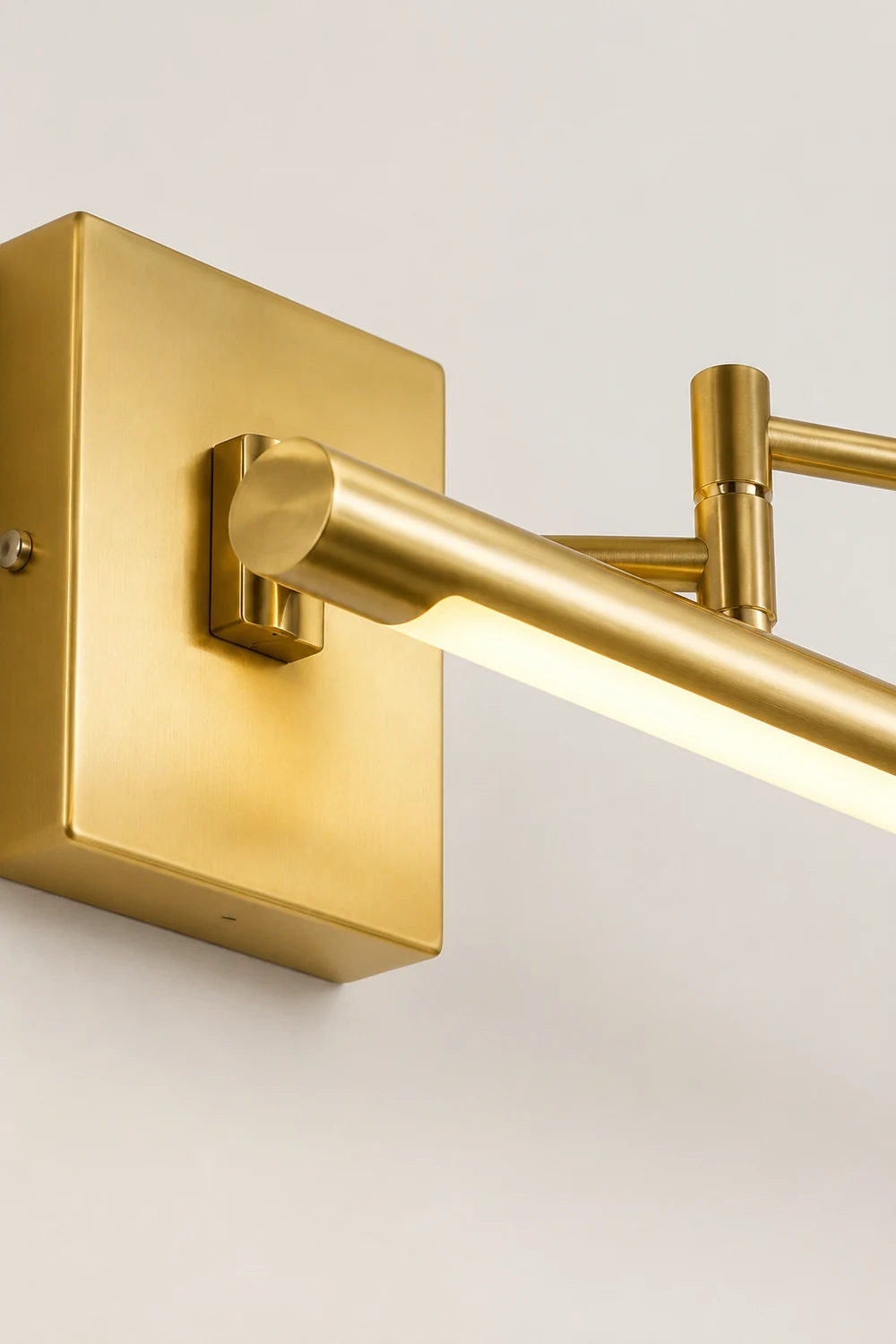 Edge Verstellbare Spiegelfront Waschtisch-Wandleuchte, Metall, 40/60/80CM Lang - Lumpaz