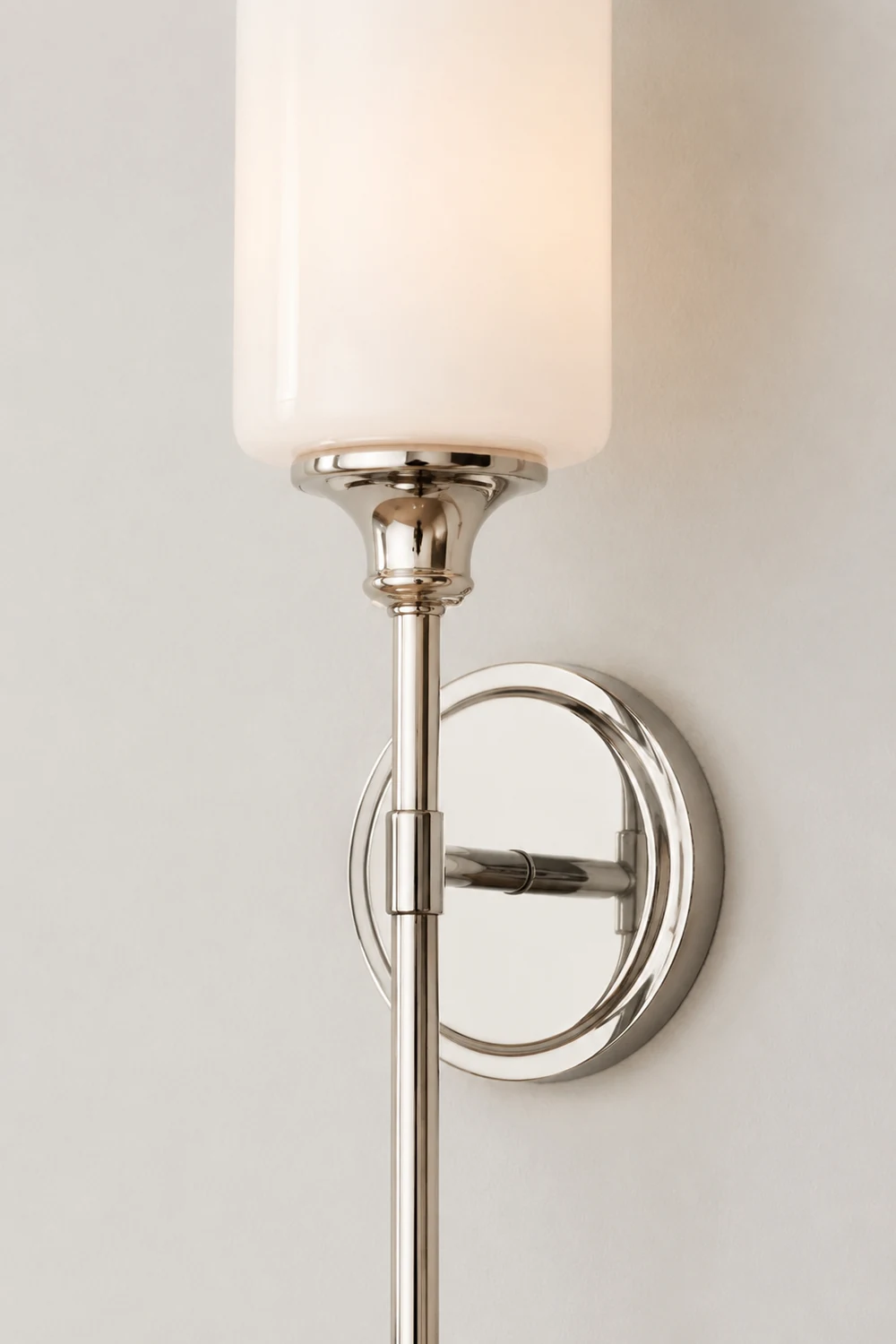 Leigh Milchglas-Spiegelfront Wandleuchte, 2 Farben, 50CM Lang - Lumpaz