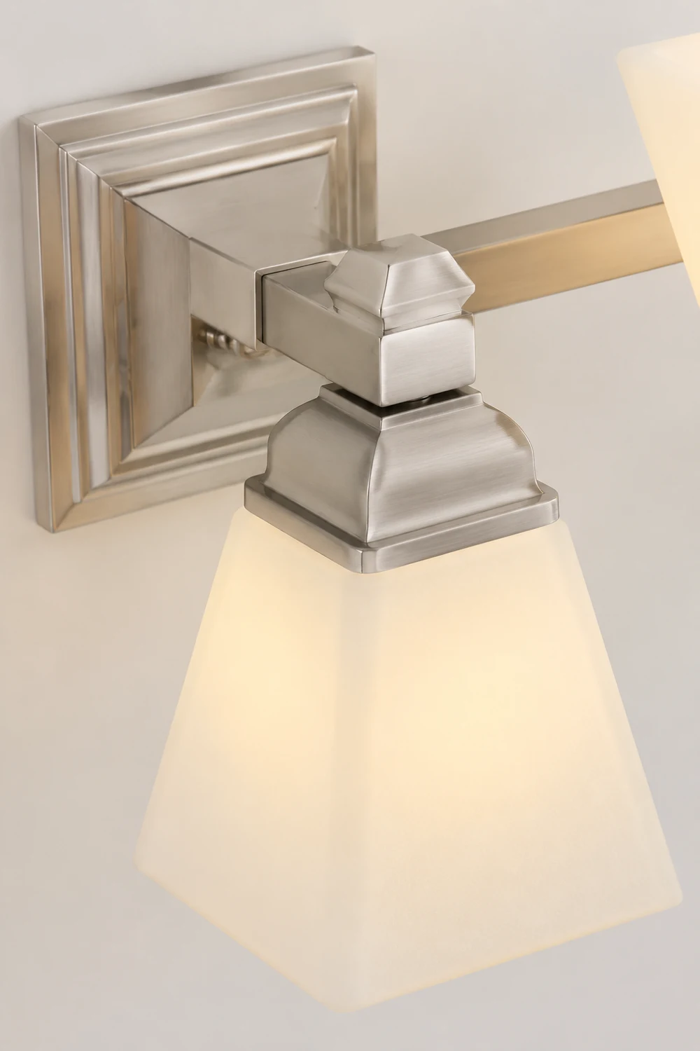 Eyrn Opal Spiegelfront Waschtisch-Wandleuchte, 2/3-flammig, 31/50CM Lang - Lumpaz