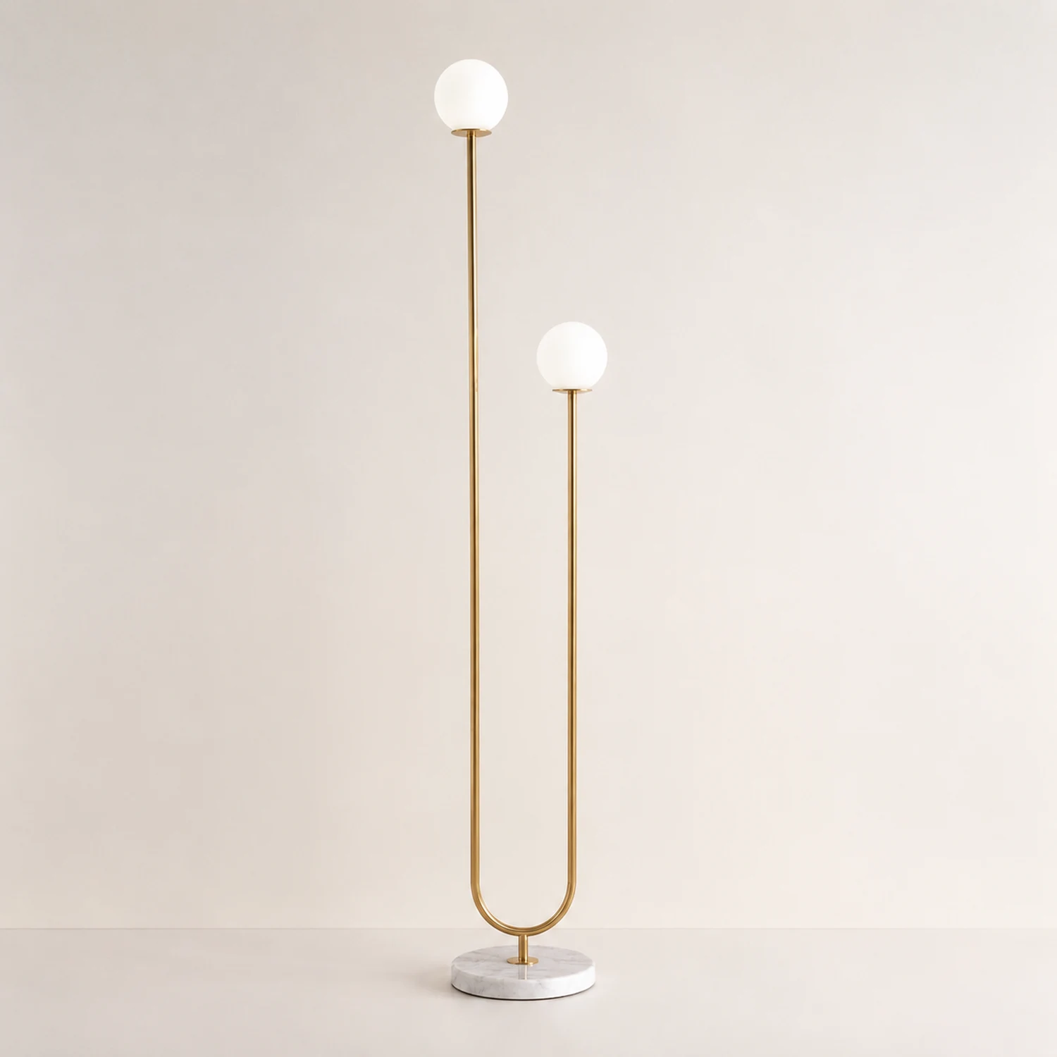 Valentina U-förmige Stehlampe, Messing & Glas, 165CM Lang - Lumpaz