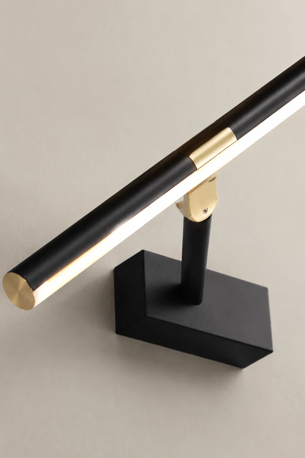 Edge Linear Mirror Front Vanity Wandleuchte, 3 Farben, 40/50/60/70CM Lang - Lumpaz