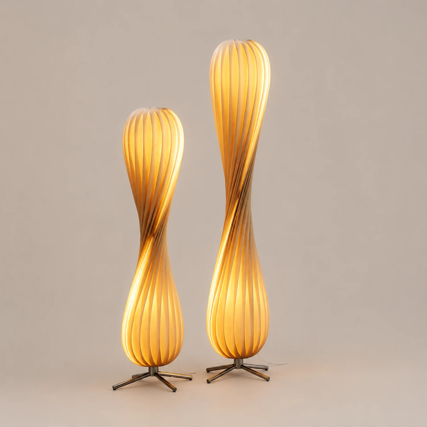 Ozawa Verdrehte Stehleuchte, Holz, 112/144CM Lang - Lumpaz