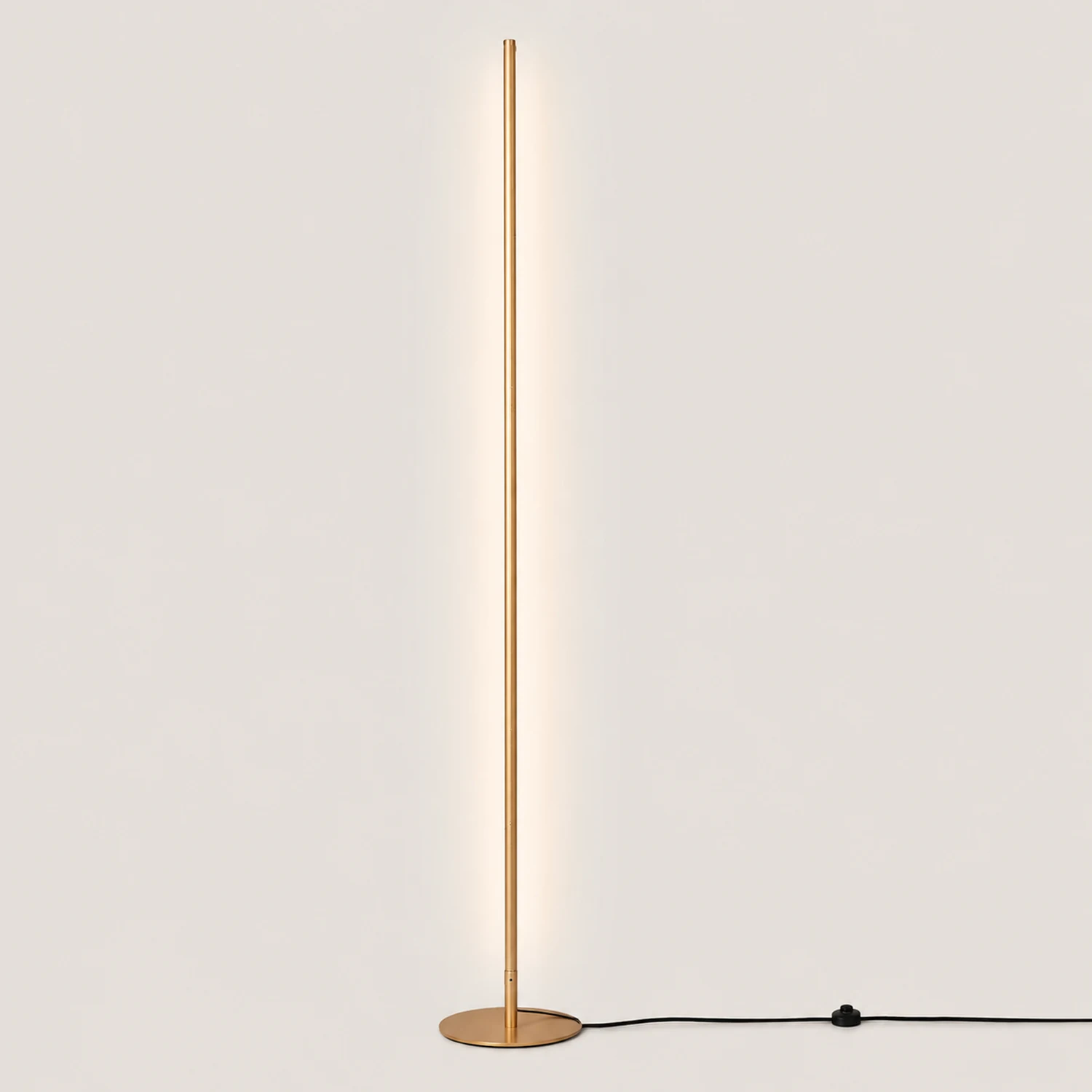Edge Lineare Stehlampe, 3 Farben, 150CM Lang - Lumpaz