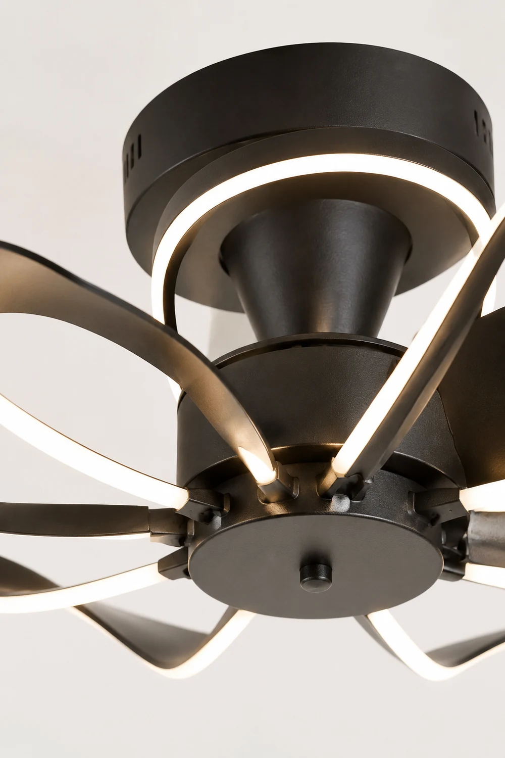 Lacey Deckenventilator mit Beleuchtung, 3 Farben, ∅65CM - Lumpaz