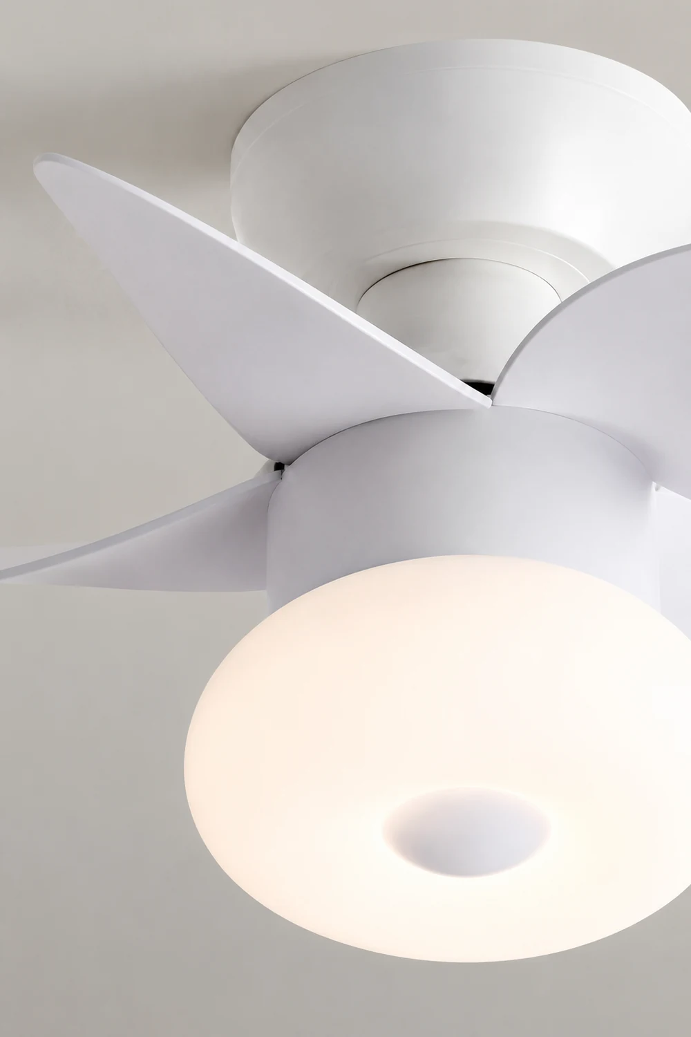 Morandi Deckenventilator mit Beleuchtung 5-Blatt, 3 Farben, ∅60CM - Lumpaz