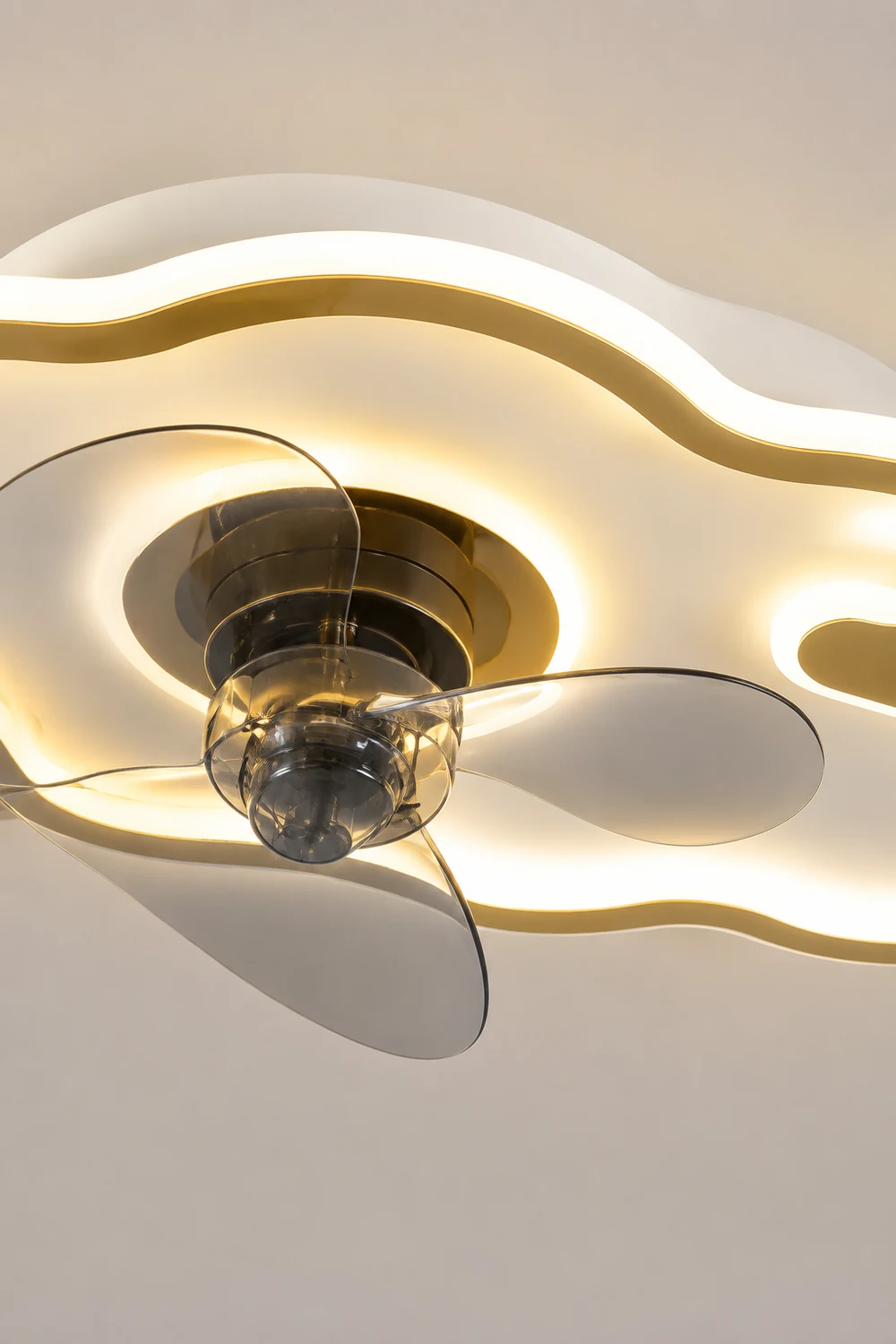 Minori Deckenventilator mit Beleuchtung Wolke & Stern, 3 Farben, ∅52/57CM - Lumpaz