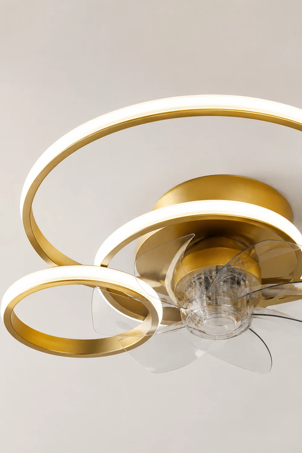 Arisha Deckenventilator mit Beleuchtung 2/3/4/5 Ringe, 2 Farben, ∅45/55/60/80CM - Lumpaz