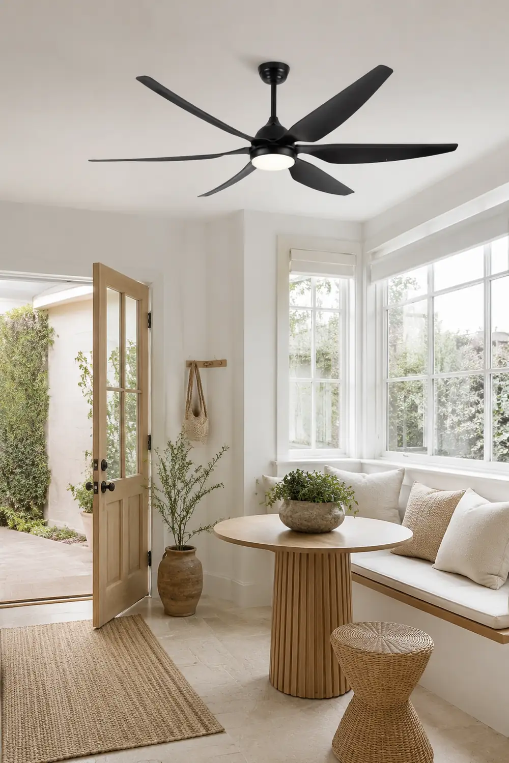 Haydn Deckenventilator mit Beleuchtung Weiß & Schwarz 6-Blatt, ∅137/167CM - Lumpaz
