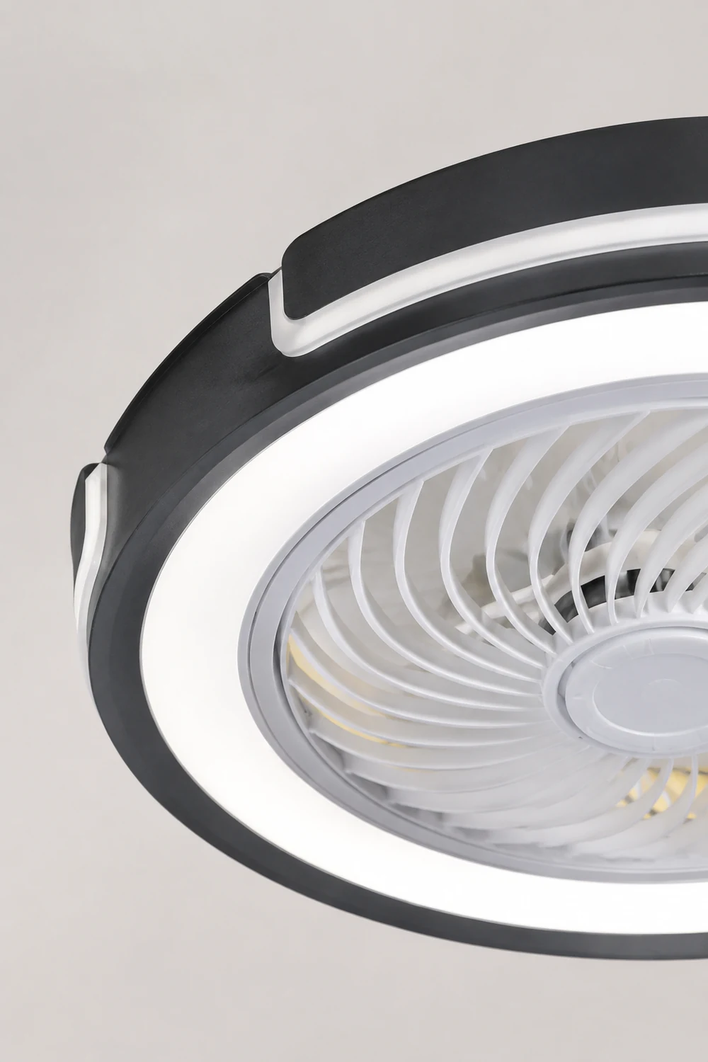 Edge Deckenventilator mit Beleuchtung, 4 Farben, 50CM Lang - Lumpaz