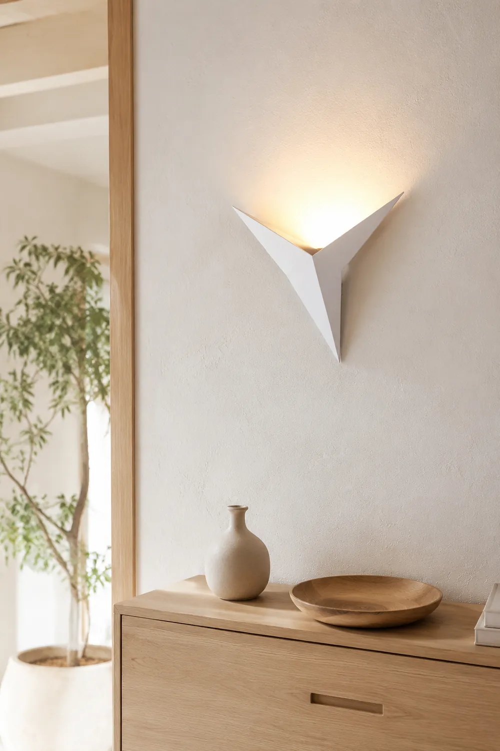Moderne Minimalistische dreieckige LED-Wandleuchte, Weiß - Lumpaz