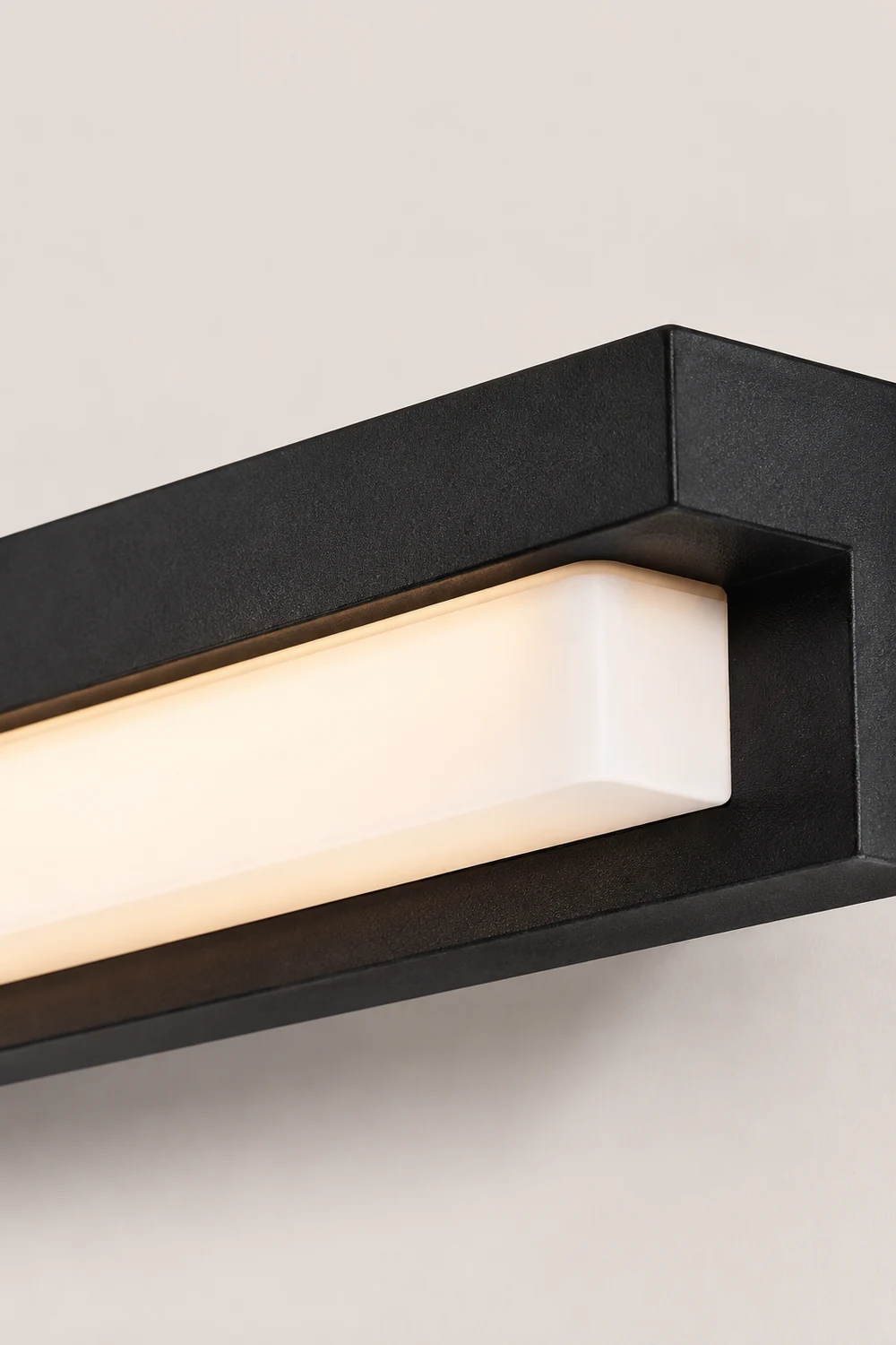 Orr Solar Außenwandleuchte, 32CM Lang - Lumpaz